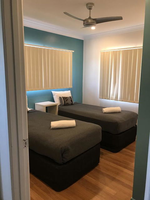 Kurrimine Beach Huts - Kingaroy Accommodation 3