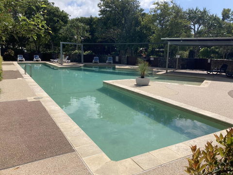Lagoon-Front Luxury At Twin Waters Resort - Kingaroy Accommodation 2