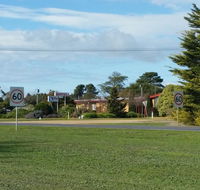Lake Bolac Motel - Kingaroy Accommodation
