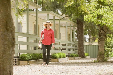 Lake Hamilton Motor Village And Caravan Park - Kingaroy Accommodation 0