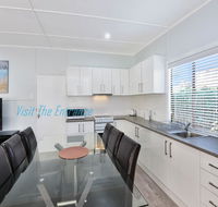 Lakeside Cabin - Kingaroy Accommodation