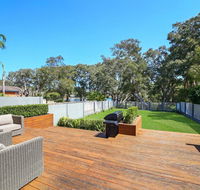 Lakeside Luxury - 13 Lake Street - Kingaroy Accommodation