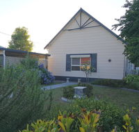 Large 6-Bedroom House with Wifi  Netflix Close to Singleton CBD Hunter Valley - Kingaroy Accommodation