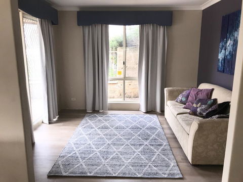 Large Family Home - Kingaroy Accommodation 2
