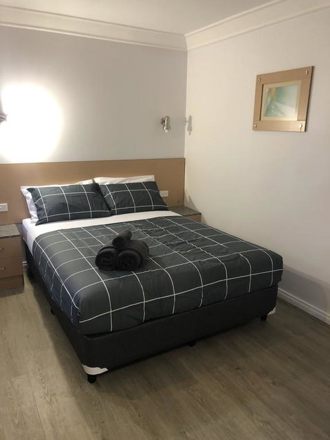 Latitude20 Cattrall Park - Kingaroy Accommodation 1