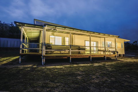 Lavender Vale Cottages - Kingaroy Accommodation 3