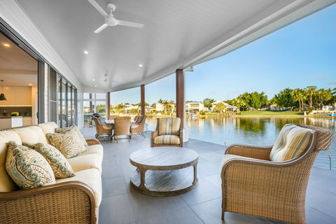 Lavish & Luxurious, Noosa Waters - Kingaroy Accommodation 0