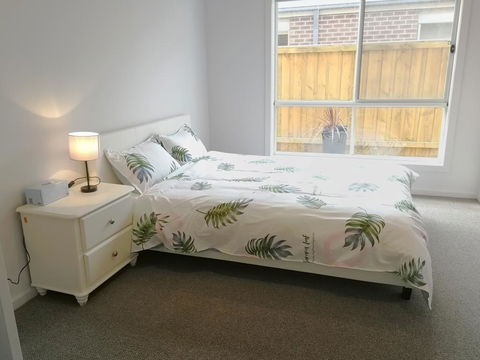 Lily Family - Kingaroy Accommodation 1