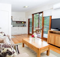 Lilypad Luxury Cabins - Kingaroy Accommodation
