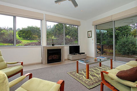 Limetree Hideaway - Kingaroy Accommodation 0