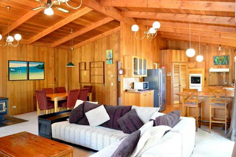 Lisieux - Kingaroy Accommodation 2