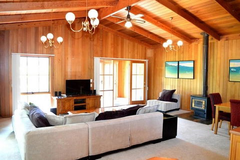 Lisieux - Kingaroy Accommodation 1