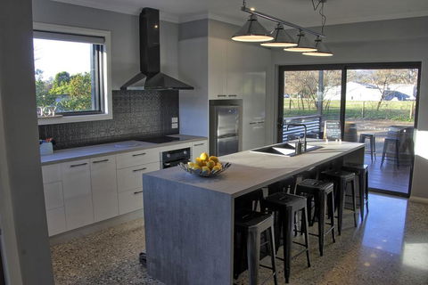Lusso KV - Kingaroy Accommodation 2