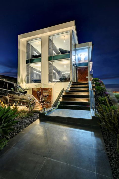 Luxe Haus - Kingaroy Accommodation 3