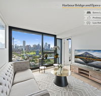 Luxurious Harbour Bridge and Opera House Views apt - Kingaroy Accommodation