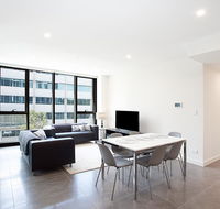 Luxury 3 Bedroom Apartment in an Amazing Location - Kingaroy Accommodation
