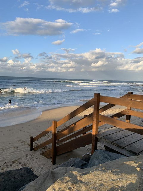 Luxury Hamptons Beachside Home In Dicky Beach - Kingaroy Accommodation 1