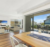 Luxury on Currumbin Beach - Kingaroy Accommodation