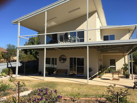 Lyreen's Apartment - Kingaroy Accommodation 0