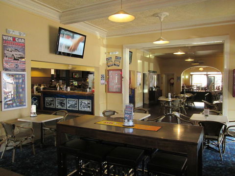 Maclean Hotel - Kingaroy Accommodation 3