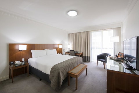 Majestic Roof Garden Hotel - Kingaroy Accommodation 0