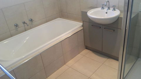 Malbecs - Kingaroy Accommodation 2