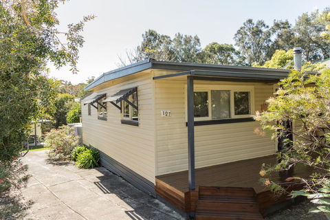 Malibu Drive 127 Bawley Point - Kingaroy Accommodation 1