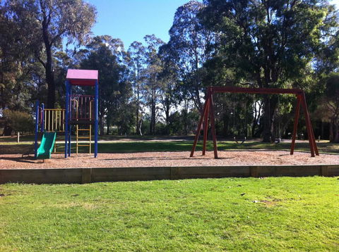 Mallacoota's Shady Gully Caravan Park - Kingaroy Accommodation 0