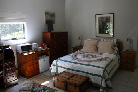 Mandalay House - Kingaroy Accommodation 1