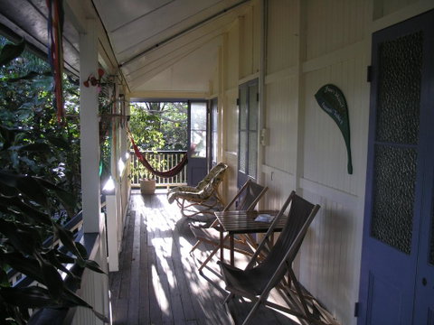 Mango Tourist Hostel - Kingaroy Accommodation 1