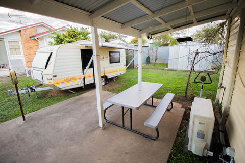 Manilla Cottage - Manilla NSW - Kingaroy Accommodation 1