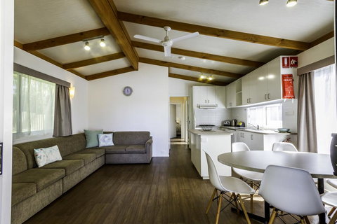 Mannum Riverside Caravan Park - Kingaroy Accommodation 2