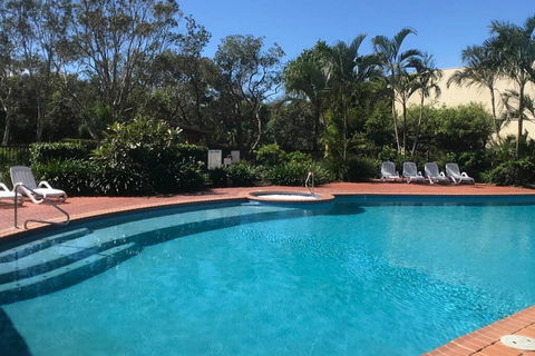 Marcoola Beachfront 3BR -Pool-100m To The Beach. - Kingaroy Accommodation 3
