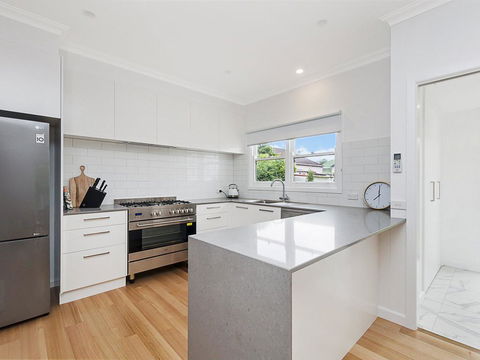 Marlow House - Kingaroy Accommodation 3