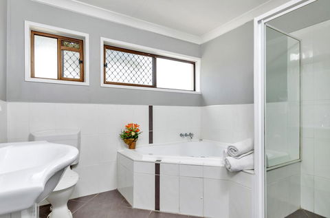 MAS Country Jackie Howe Motel - Kingaroy Accommodation 3