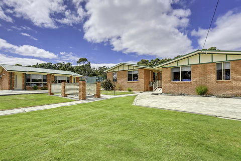Masons Cottages - Kingaroy Accommodation 0