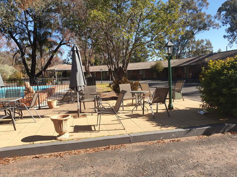 Matthew Flinders Motor Inn - Kingaroy Accommodation 0
