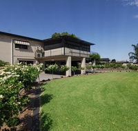 Mayfair Motel - Kingaroy Accommodation