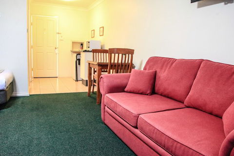 Maynestay Motel - Kingaroy Accommodation 1