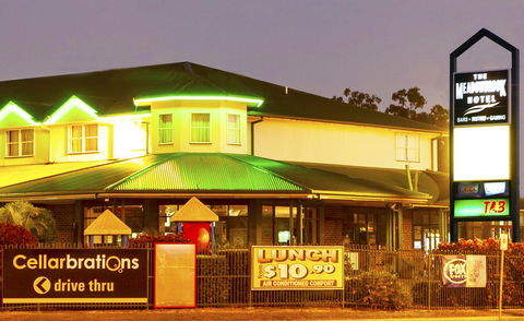 Meadowbrook Hotel Brisbane - Kingaroy Accommodation 1