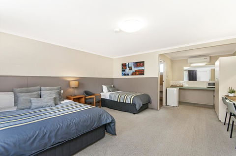 Melaleuca Motel - Kingaroy Accommodation 3
