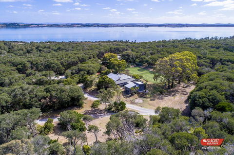Melaleuca Retreat - Kingaroy Accommodation 0