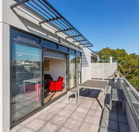 Melbourne City Views - Kingaroy Accommodation