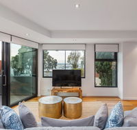 Melbourne Holiday Apartments Williamstown - Kingaroy Accommodation