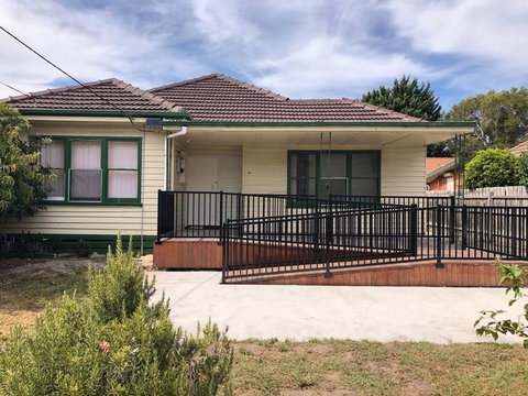 Melbourne Short Stay - Clayton Station, Monash Uni, Hospital - Kingaroy Accommodation 0