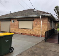 Melbourne short stay- Burwood Deakin Uni Burwood - Kingaroy Accommodation