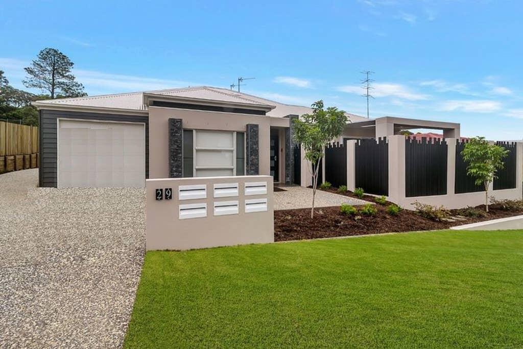 Kearneys Spring QLD Kingaroy Accommodation