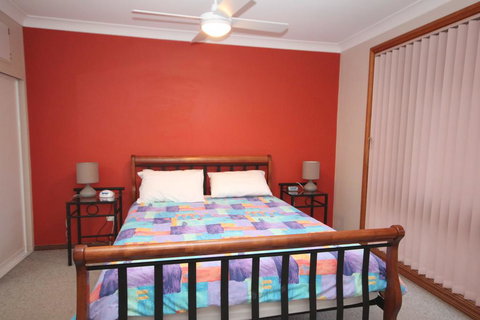 MIDDLEROCK RETREAT - 92 Chepana St LC - Kingaroy Accommodation 3