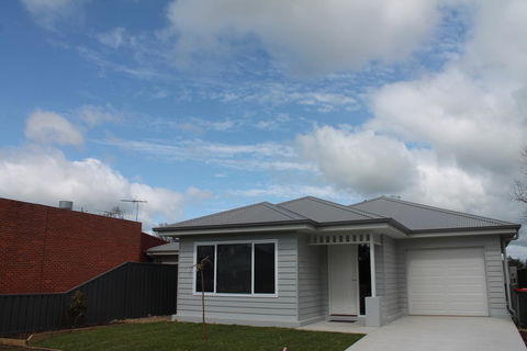 Milawa Vineyard Views - Guesthouse 2 - Kingaroy Accommodation 3
