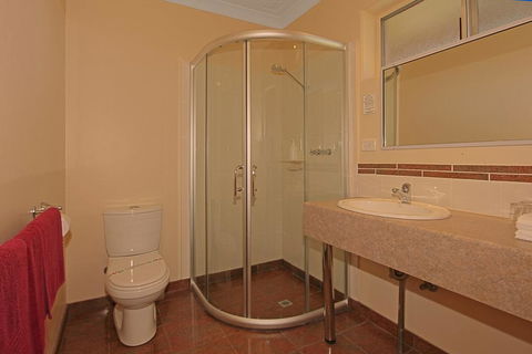 Milton Village Motel - Kingaroy Accommodation 3